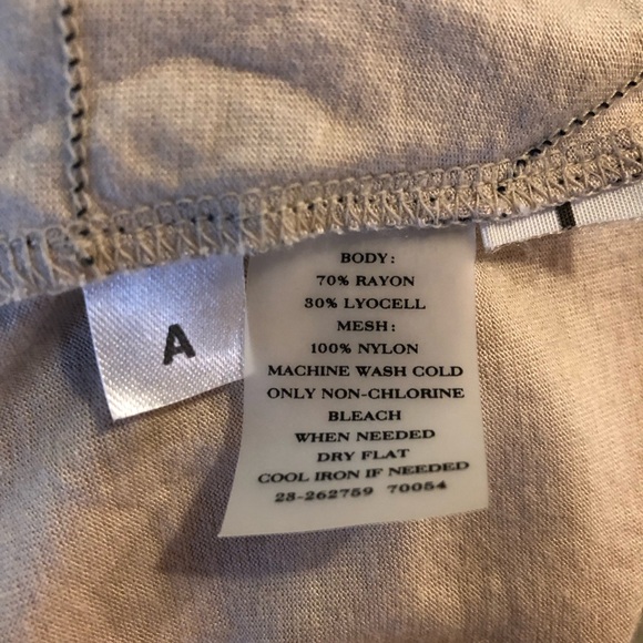 ☀️ Ann Taylor T-Shirt with Bow Size Large - Picture 6 of 7